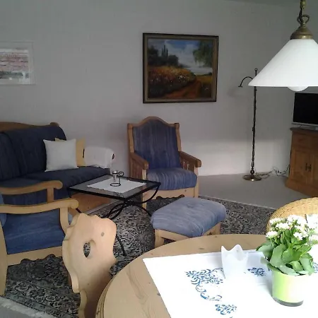 Christa Hahn Apartment *